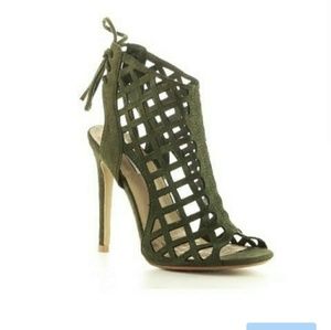 Olive green sz 10 caged heels